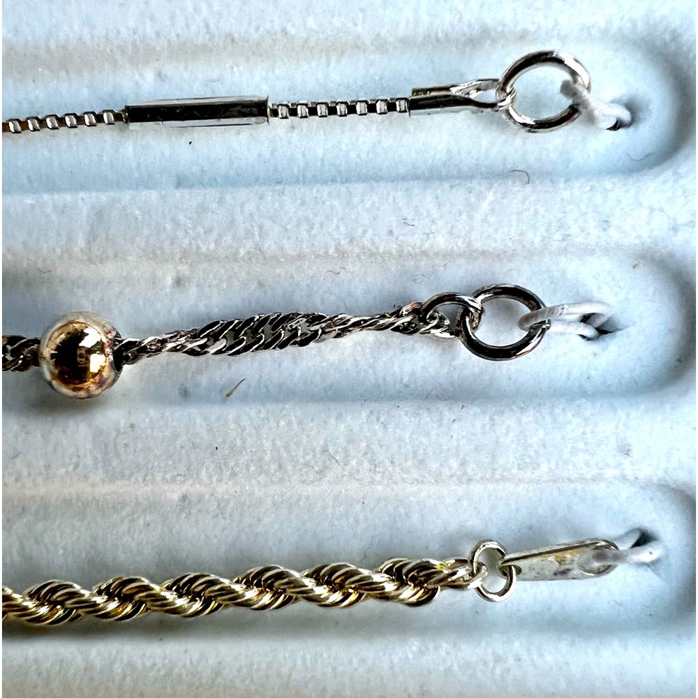 CROFT & BARROW SET OF THREE BRACELETS - Picture 3 of 6